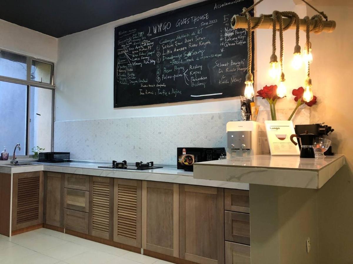 Lungo Guesthouse Kuala Terengganu Buitenkant foto